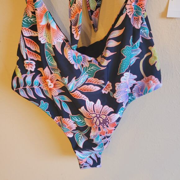 raisins Indo bloom cut out once piece swimsuit NWT - Picture 5 of 6